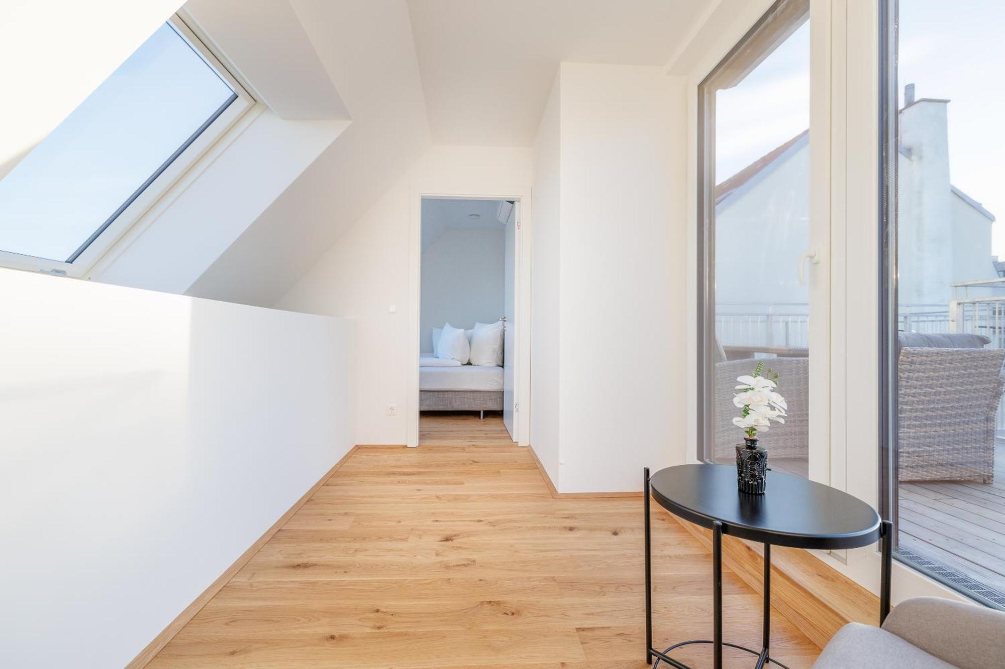 Symphony Apartments 41 - Modern Loft With Terrace And Grill In Central Location Wien Exterior foto