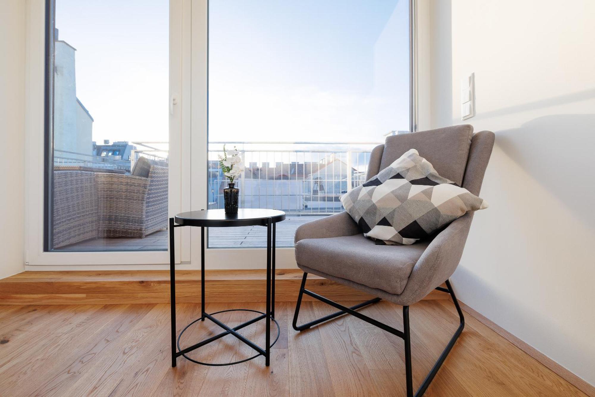 Symphony Apartments 41 - Modern Loft With Terrace And Grill In Central Location Wien Exterior foto